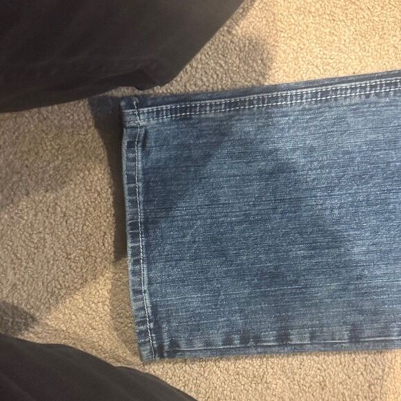 Buffalo David Bitton Men's Relaxed Distressed Denim Jeans 38x30 - Picture 7 of 12